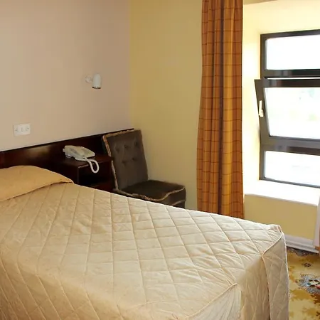 Hotel - Ostan Ghob A'choire 2*