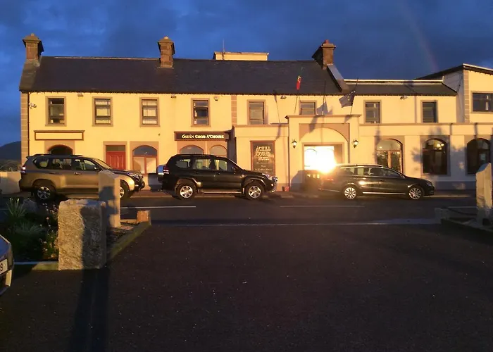 - Ostan Ghob A'choire 2*